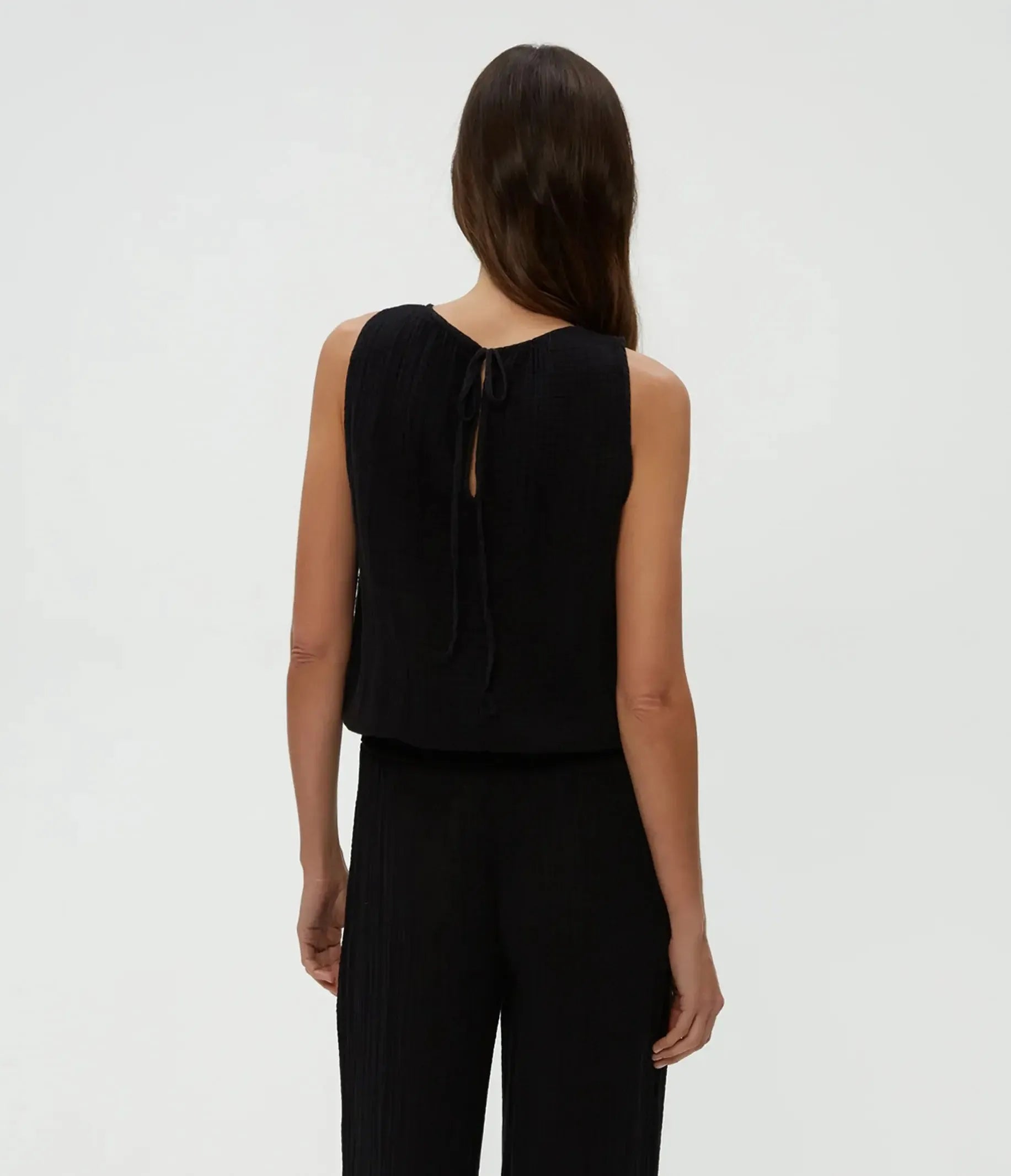 Michael Stars Janelle Tie Neck Tank- Black-Hand In Pocket