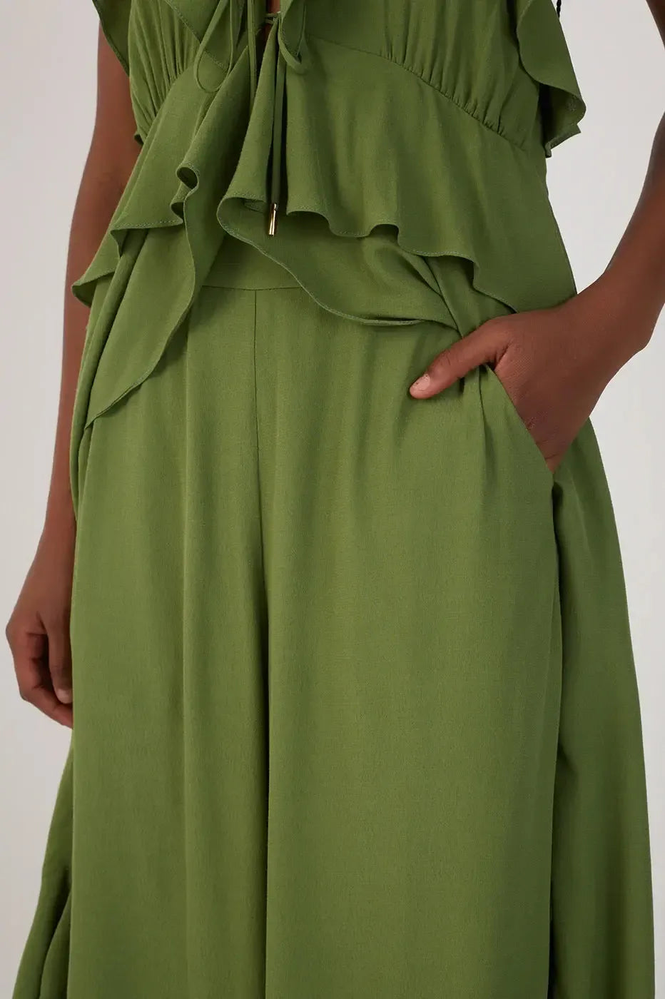 Dress To Mariana Wide Leg Pants - Coconut Green ***FINAL SALE***-Hand In Pocket