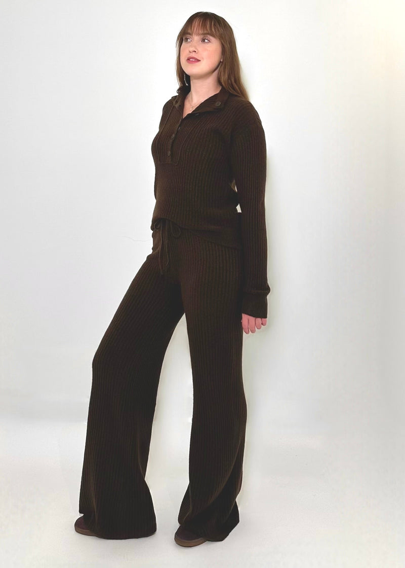 Bobi  Funnel Neck Henley - Umber