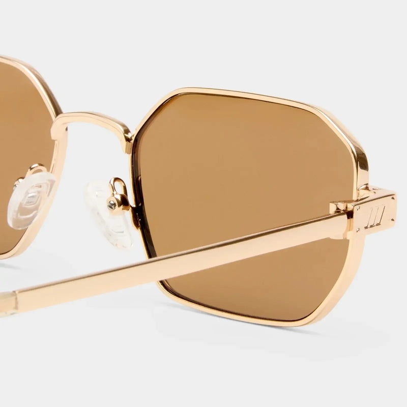 Le Specs Mythic - Gold – Hand In Pocket