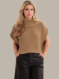 525 America Cate Sleeveless Sweater - Camel Heather-Hand In Pocket