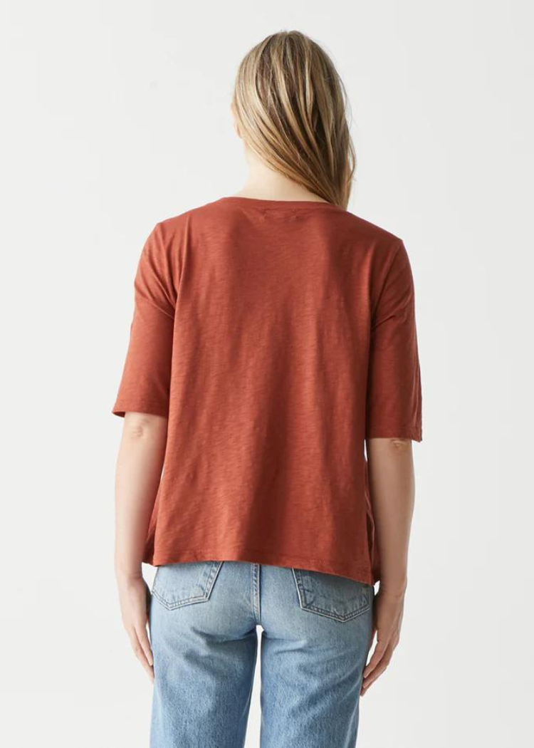 Dua Tee - Pecan ***FINAL SALE***-Hand In Pocket