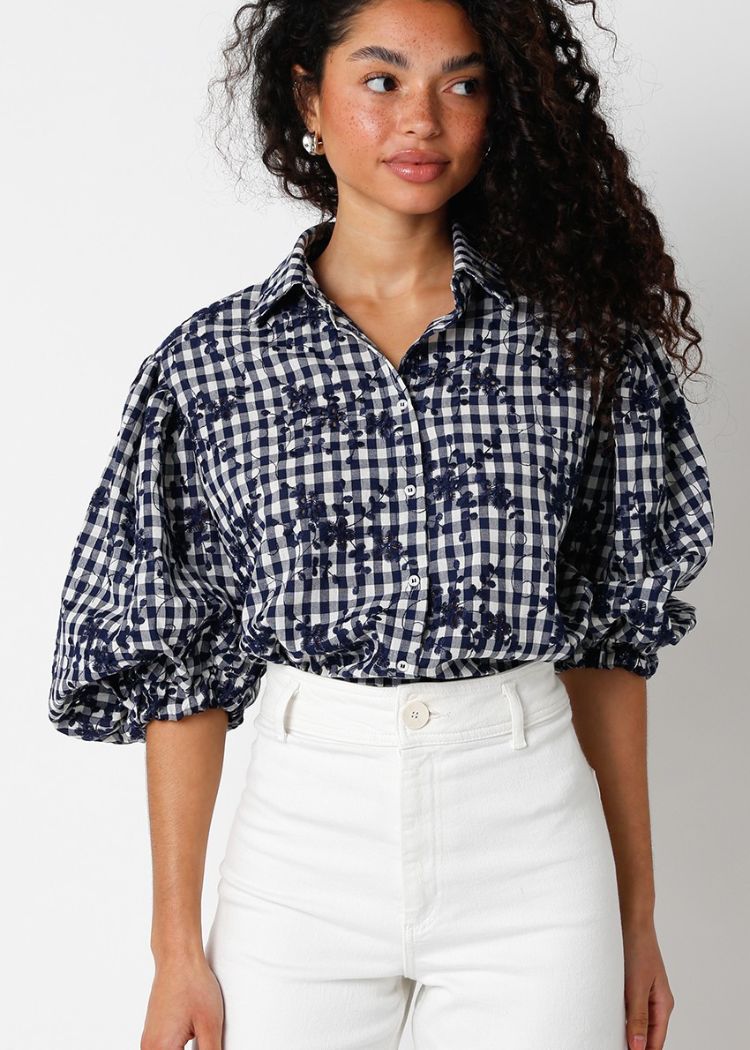 Julie Top - Navy-Hand In Pocket