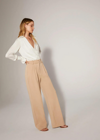 Favorite Daughter The Date Blouse- Ivory Trunk Show- FD Trunk Show-Hand In Pocket