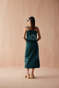 Omika Tillie Tank- Dragonfly-Hand In Pocket