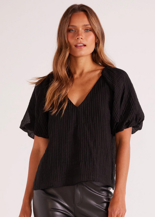 Raven Blouse-Hand In Pocket