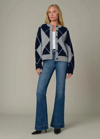Joes Jeans The Molly Flare- Opulence-Hand In Pocket