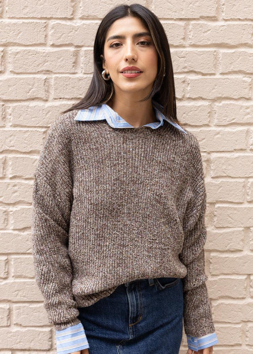 Richie Crew Neck Sweater - Java-Hand In Pocket