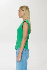 Pistola Nya Tee - Mantis-Hand In Pocket