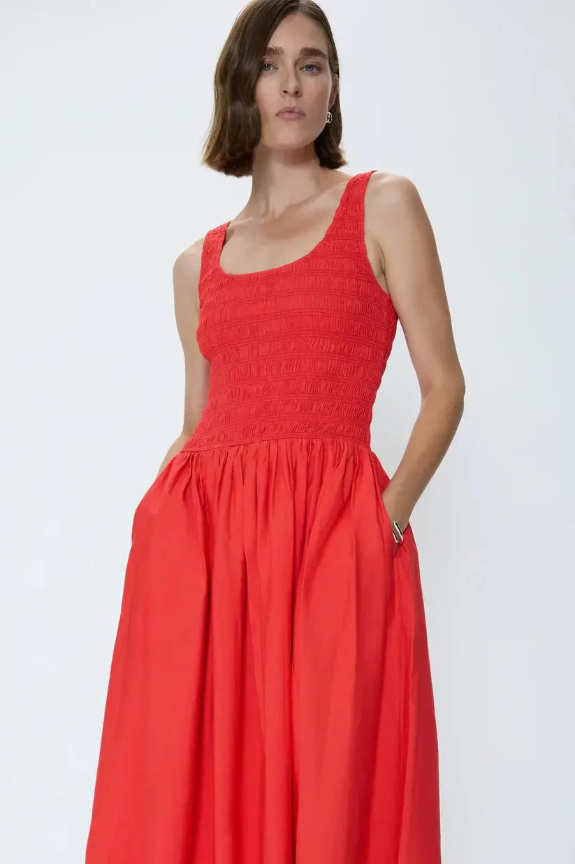 Pistola Alessia Dress - Maraschino-Hand In Pocket