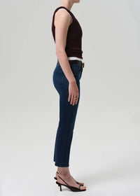 Citizens of Humanity Isola Cropped Bootcut- Regency-Hand In Pocket