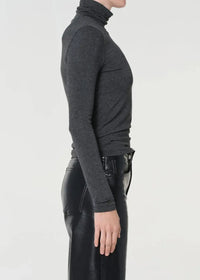 Agolde Pascale Turtleneck - Charcoal Heather-Hand In Pocket
