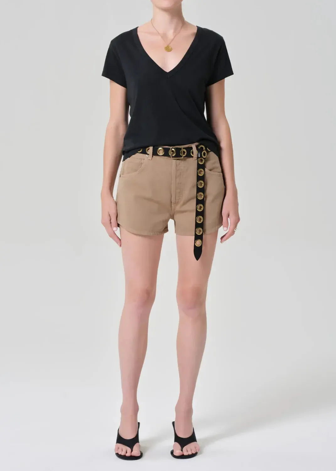 Citizens of Humanity Abita Short - Golden Tan-Hand In Pocket