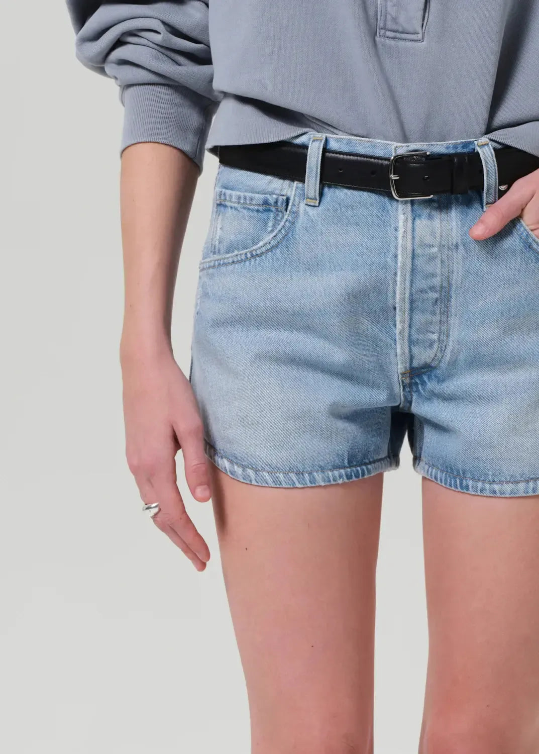 Citizens of Humanity Abita Curved Hem Short- Blaire-Hand In Pocket