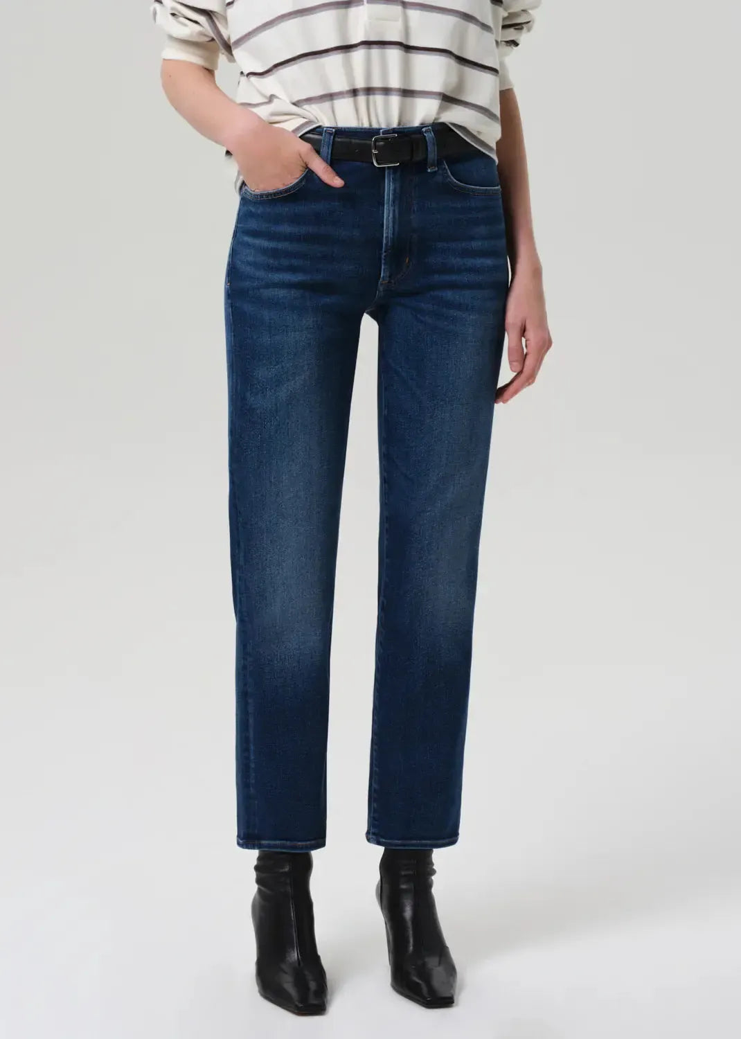 Citizens of Humanity Caia Straight Jean - Ambry-Hand In Pocket