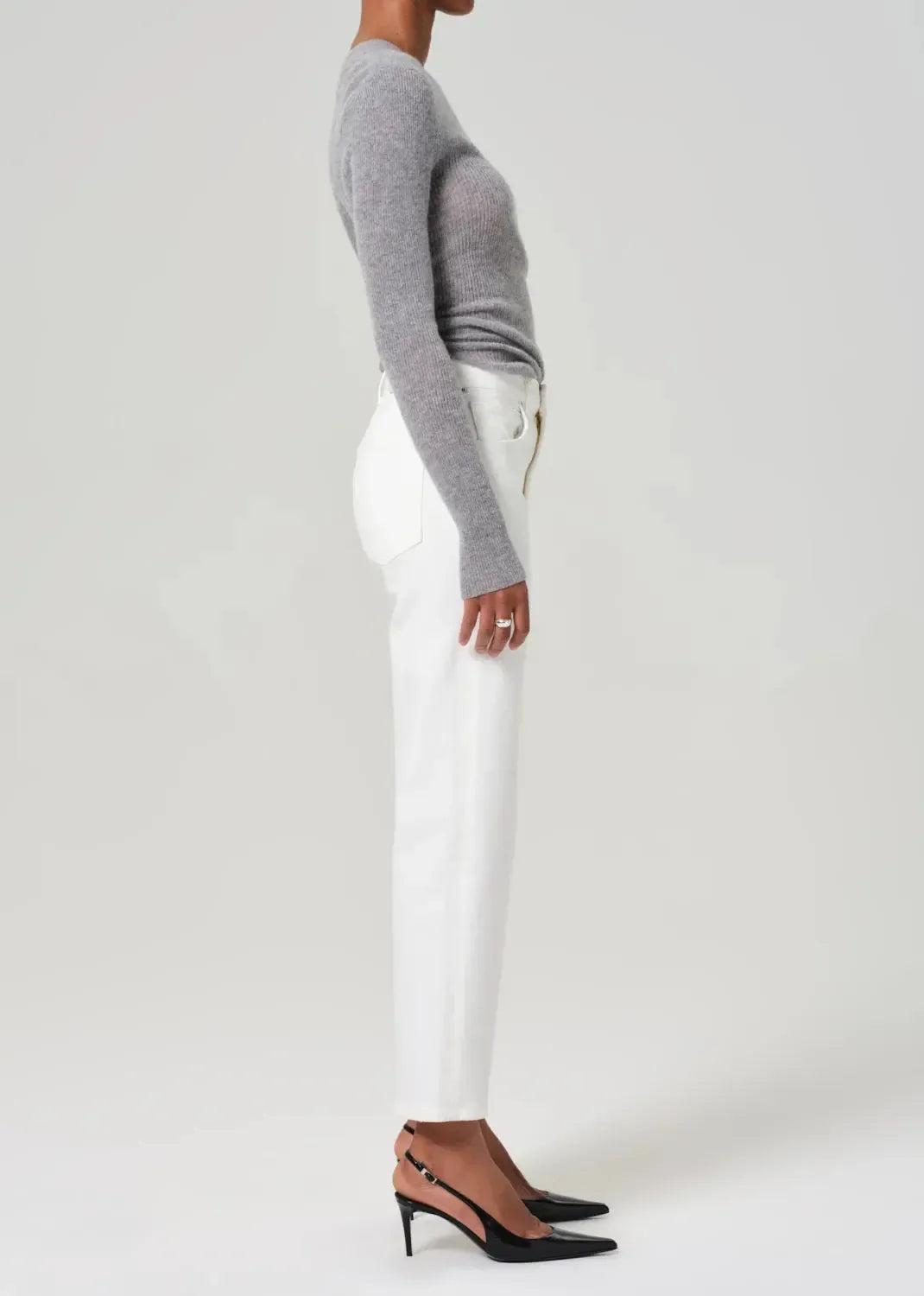 Citizens of Humanity Palma Straight Jean - Soft White-Hand In Pocket