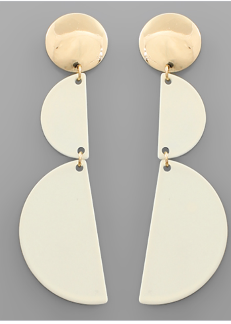 Tate Earrings-Ivory-Hand In Pocket