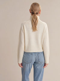 525 America Blayke Mock Pullover - Sea Salt-Hand In Pocket
