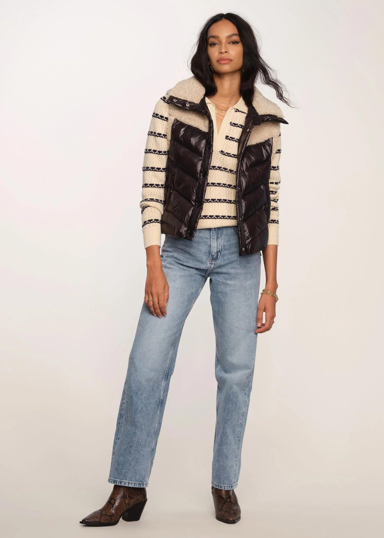 Heartloom Troye Vest- Black-Hand In Pocket