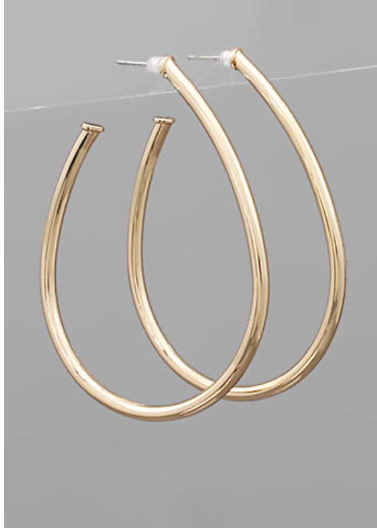 Lola Teardrops Hoops-Hand In Pocket