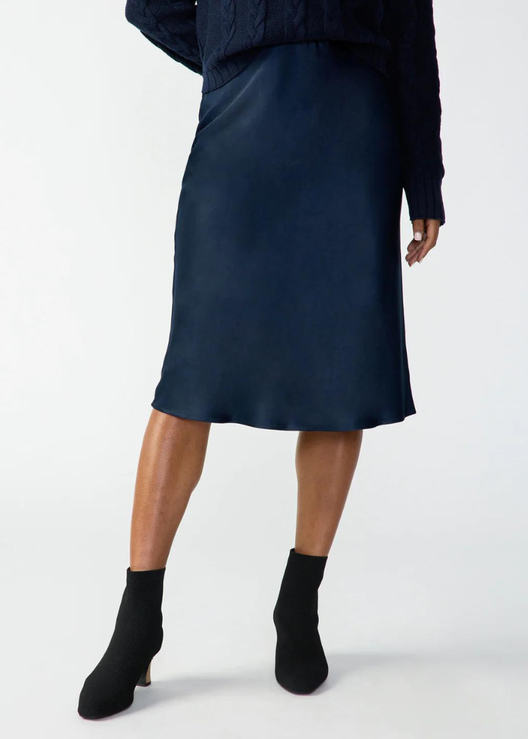 Sanctuary Everyday Midi Skirt-Navy-Hand In Pocket