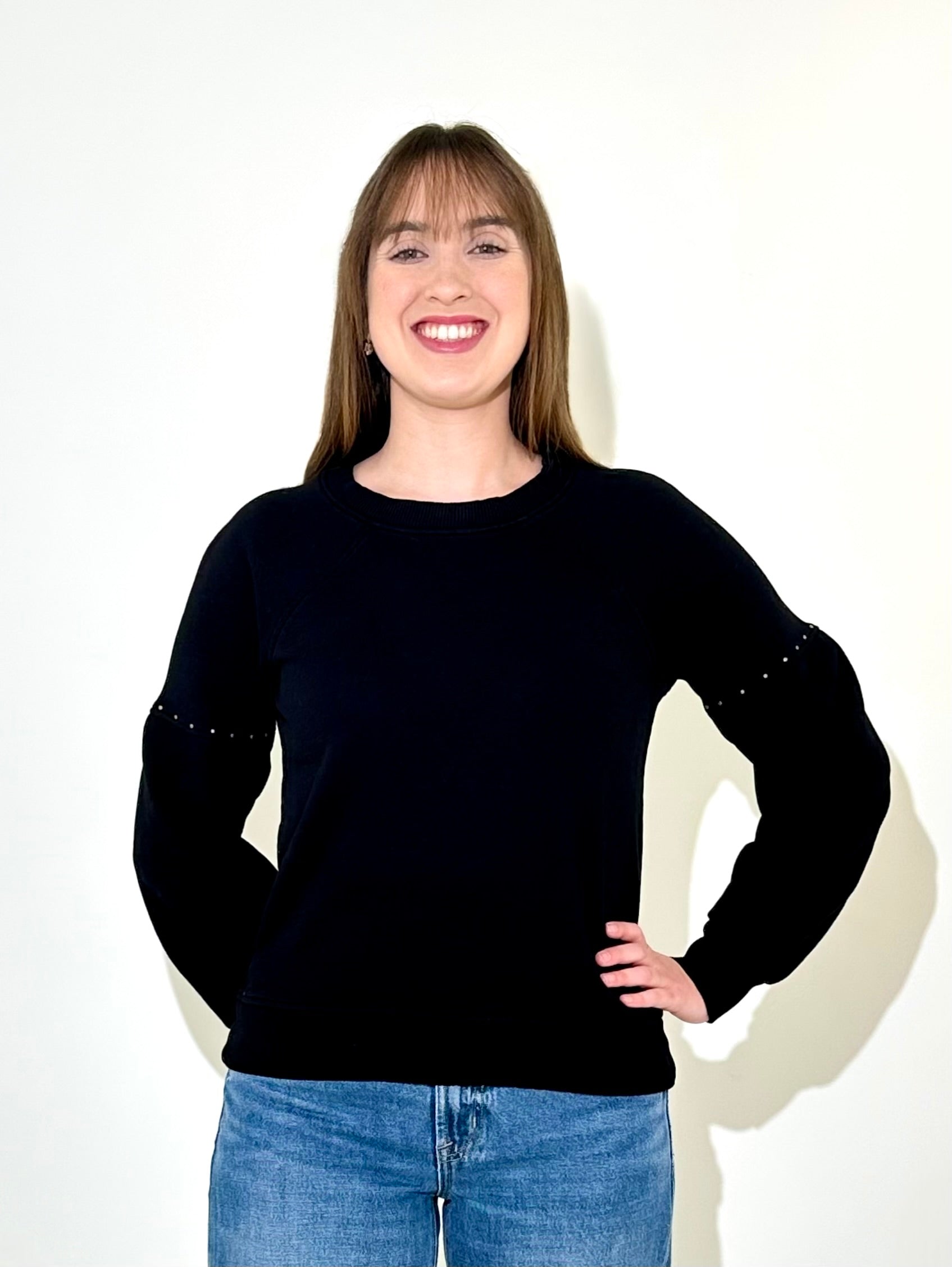 Bobi Micro Stud Raglan - Black-Hand In Pocket