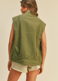 Molli Washed Utility Vest-Hand In Pocket