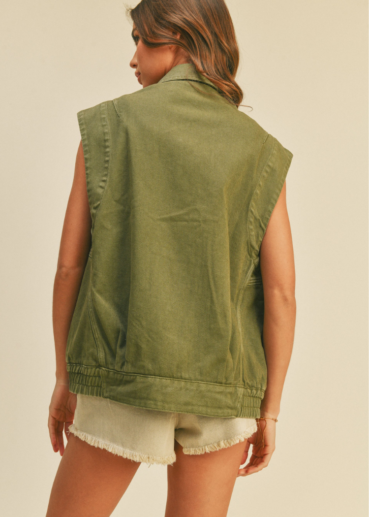 Molli Washed Utility Vest-Hand In Pocket