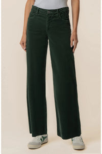 KUT Meg High Rise Fab Ab Wide Leg Raw Hem - Evergreen-Hand In Pocket
