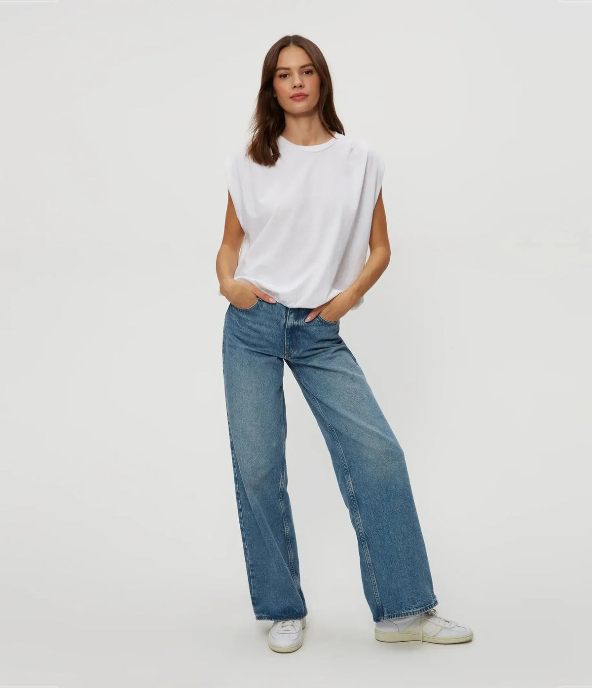 Michael Stars Luca Bubble Tee - White-Hand In Pocket