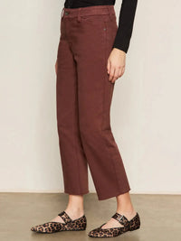 Sanctuary Cadence 90’s Straight Crop - Chicory-Hand In Pocket