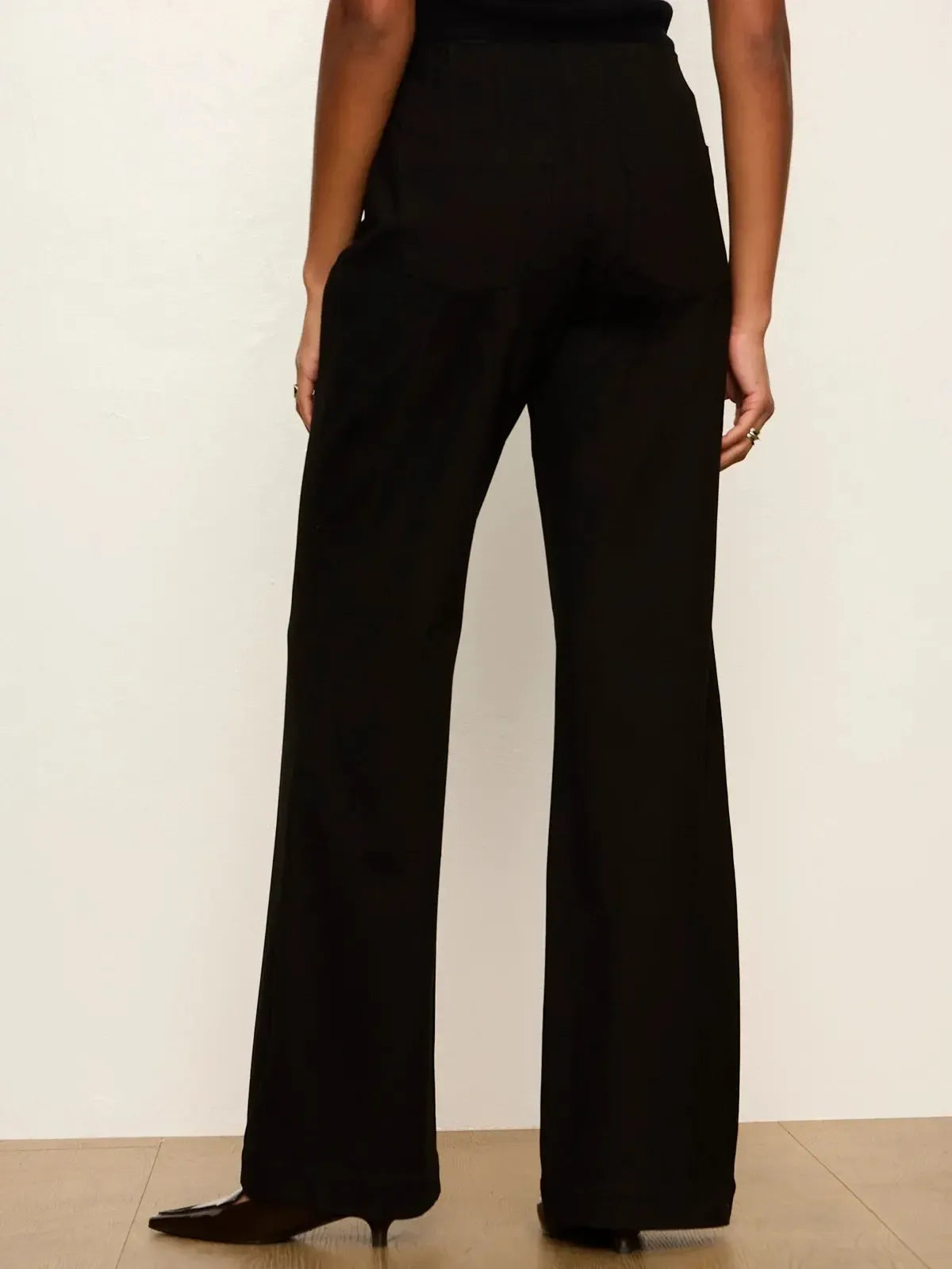 Sanctuary Relay Pull On Pant - Black-Hand In Pocket