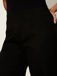 Sanctuary Relay Pull On Pant - Black-Hand In Pocket