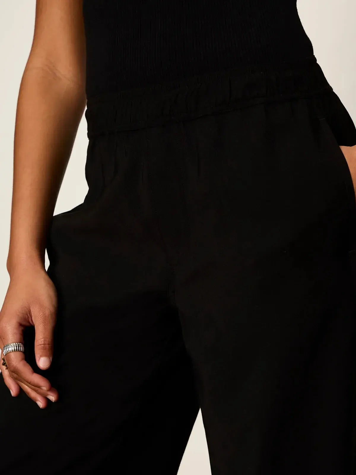 Sanctuary Micro Ballon Pant - Black-Hand In Pocket