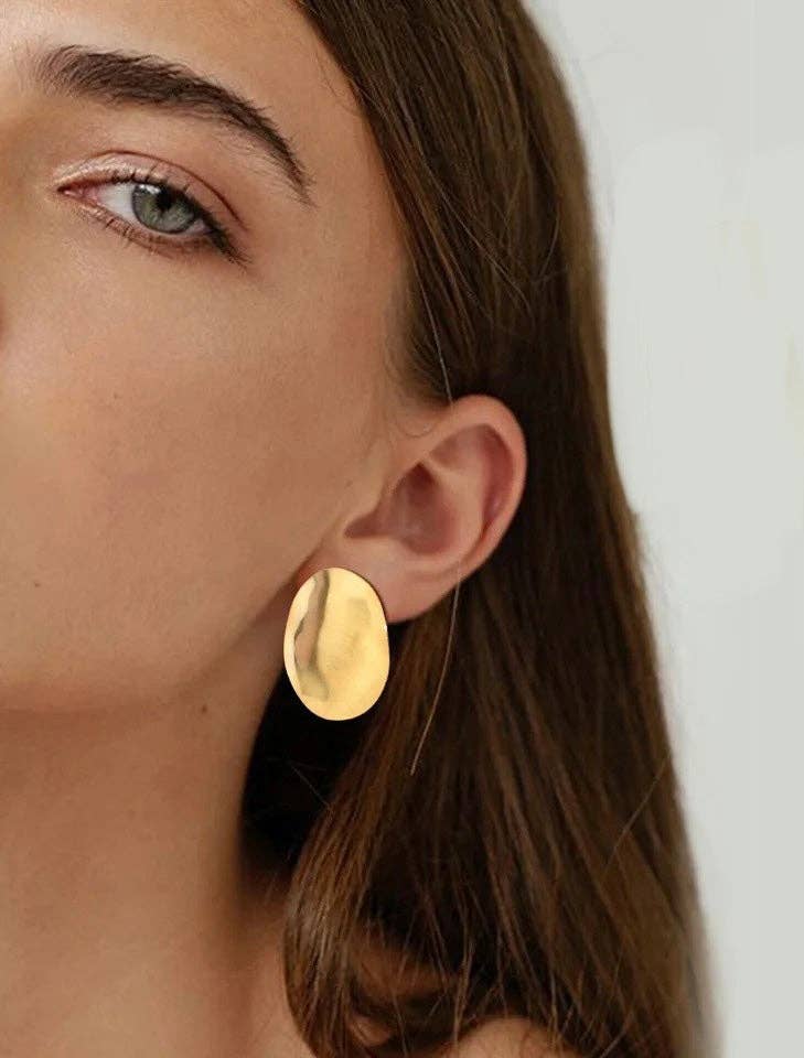 Vanessa Oval Statement Earring - Gold