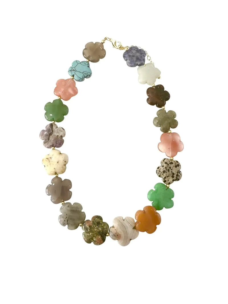 Jenni Clover Beaded Necklace-Hand In Pocket