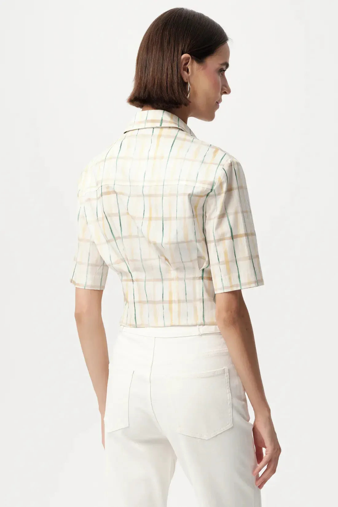 Exquise Alezae Shirt - Multi Color-Hand In Pocket