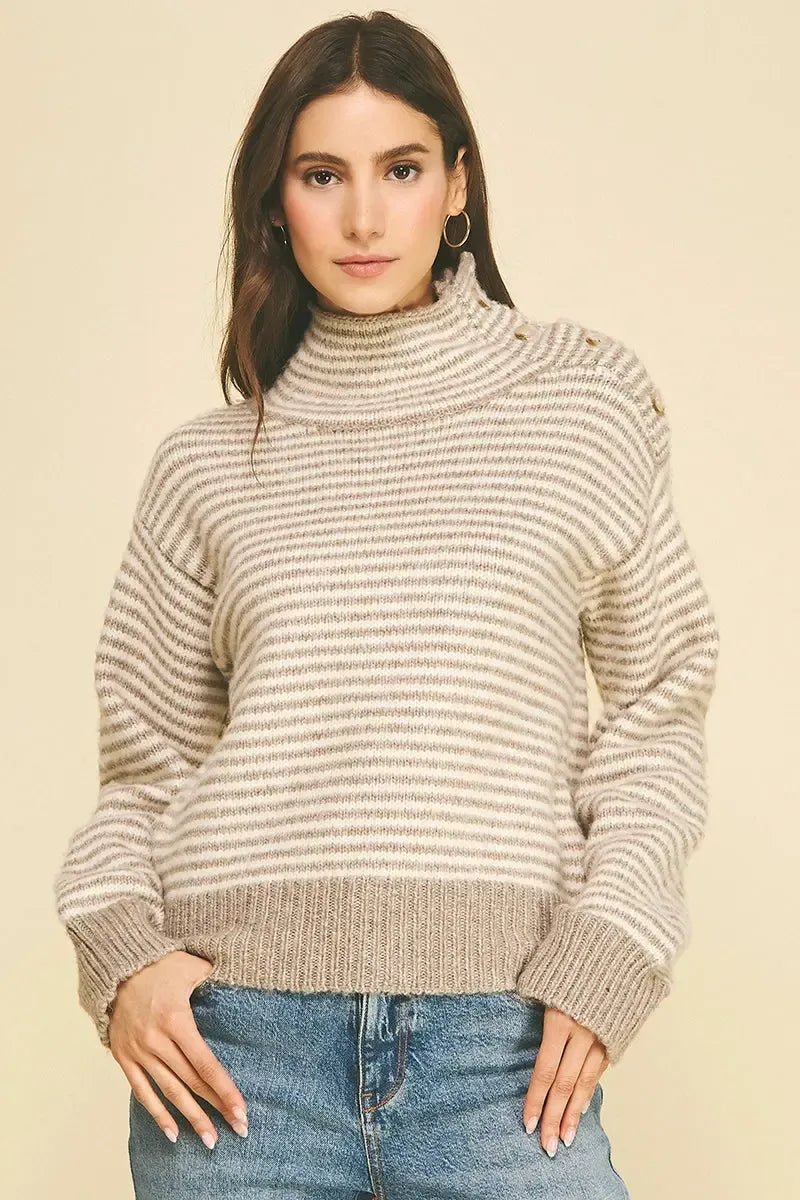Fallon Sweater - Taupe-Hand In Pocket