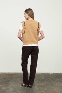 Wellington Vest-Hand In Pocket
