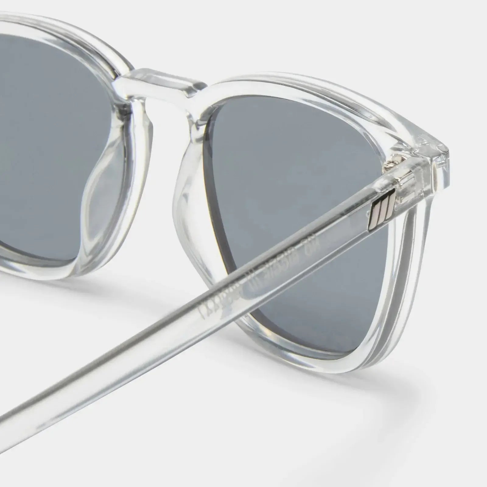 Le Specs No Biggie - Pewter-Hand In Pocket