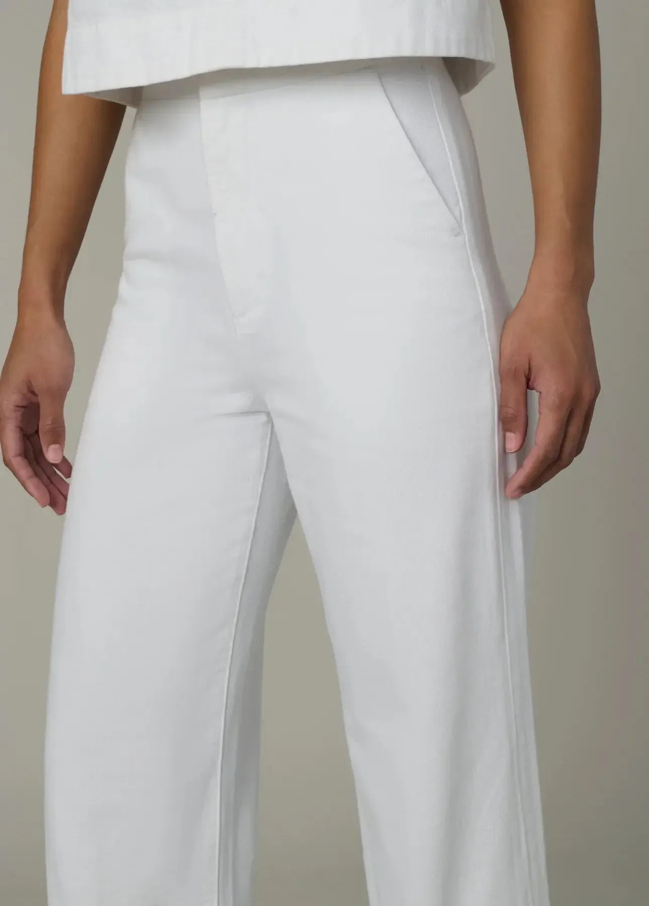 Joe's Jeans The Clean Denim Trouser Ankle - White-Hand In Pocket