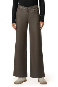 KUT Meg High Rise Fab Ab Wide Leg - Toffee-Hand In Pocket