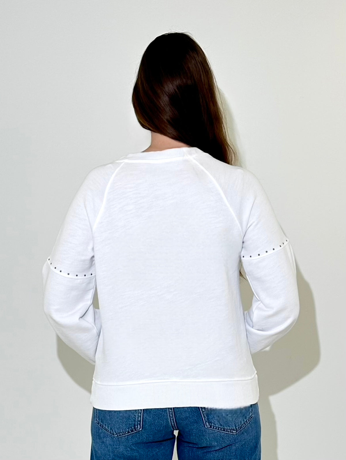 Bobi Micro Stud Raglan - White-Hand In Pocket