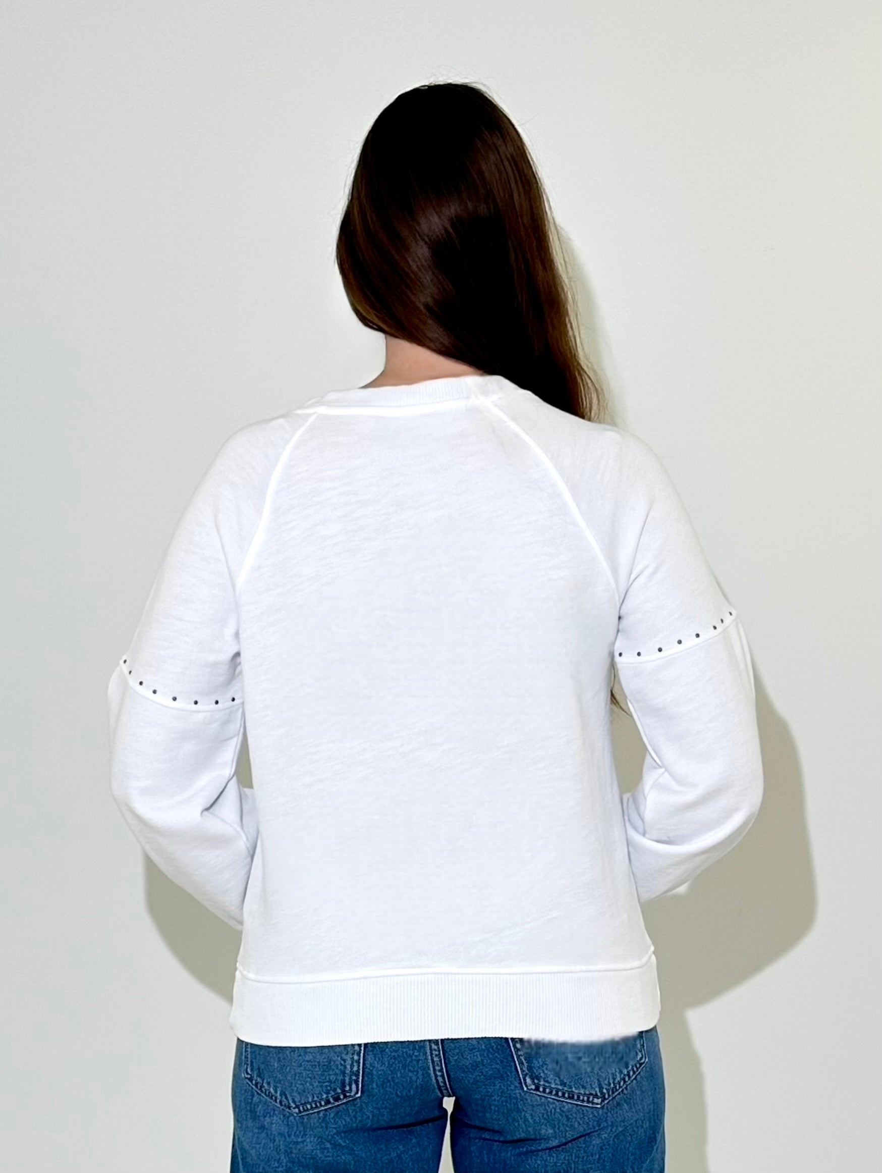 Bobi Micro Stud Raglan - White-Hand In Pocket