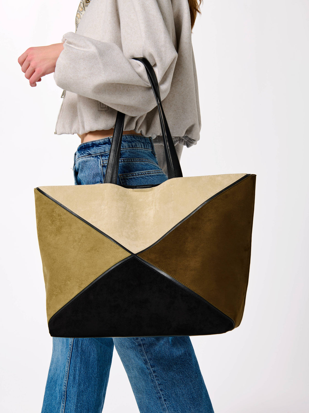 ROMY TOTE: MOSS-Hand In Pocket