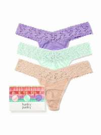 Hanky Panky 3 Pack Low Rise Tie Dye Box Set - RLCT-Hand In Pocket