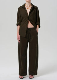 Citizens of Humanity Kayla Shirt - Dark Olive-Hand In Pocket