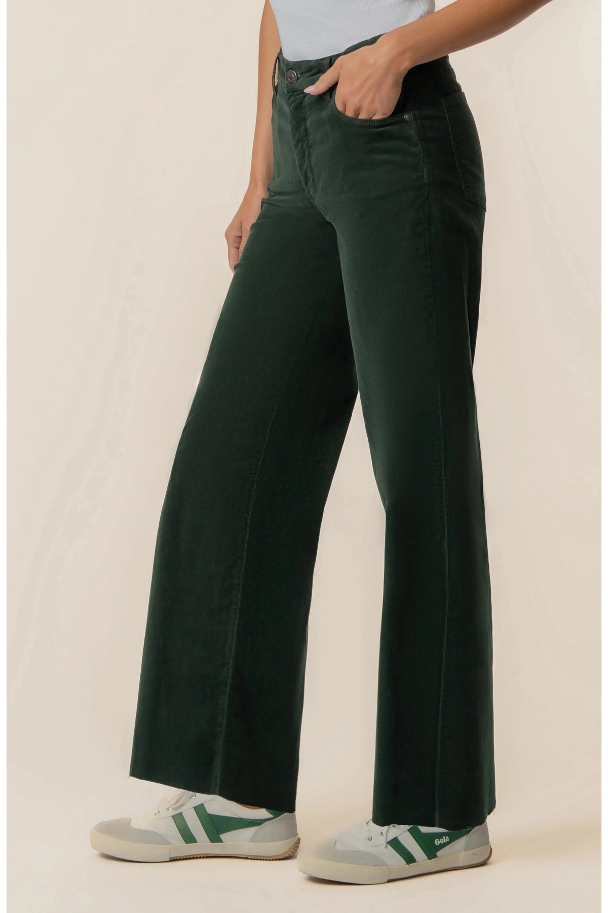KUT Meg High Rise Fab Ab Wide Leg Raw Hem - Evergreen-Hand In Pocket