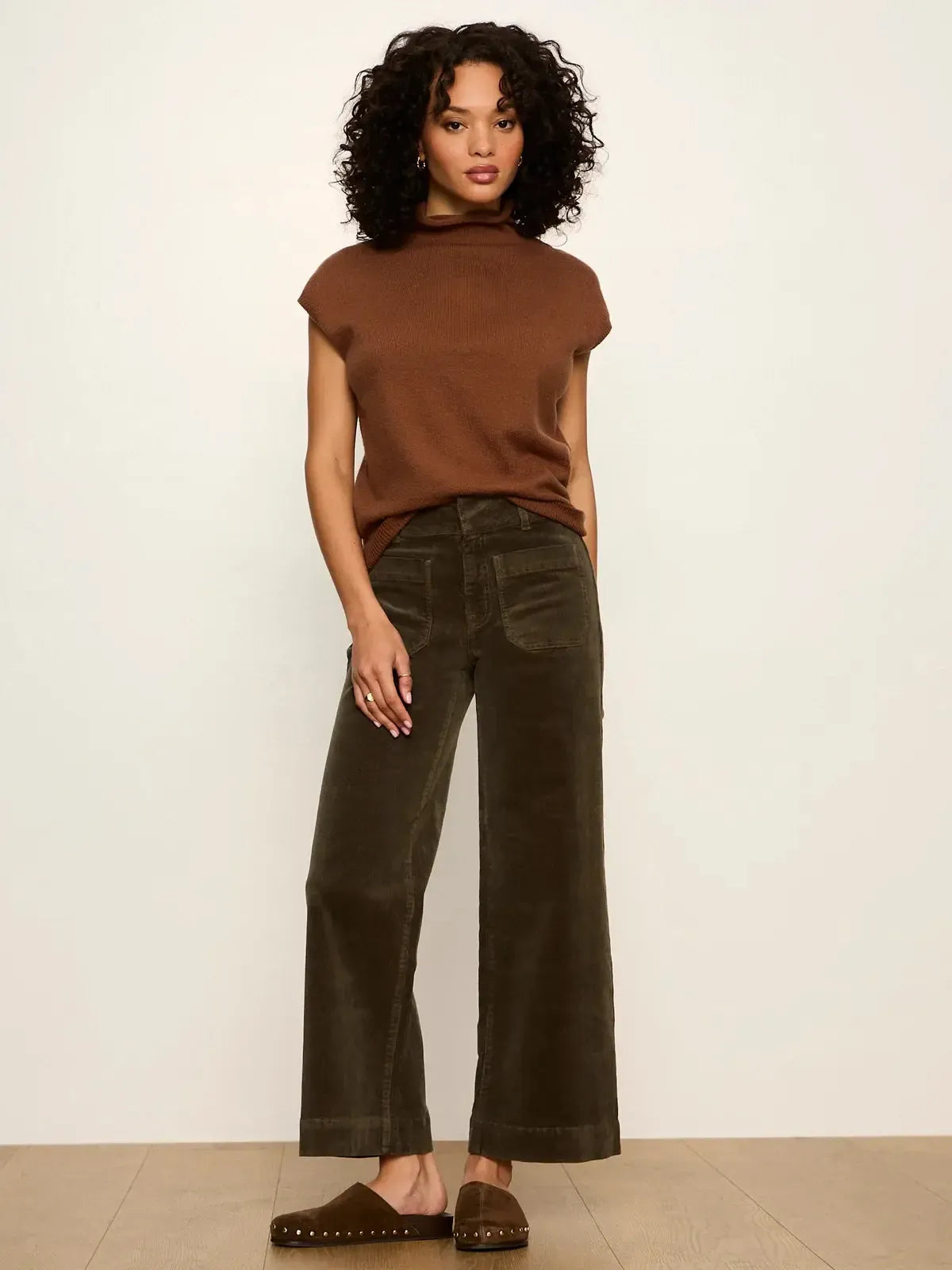 Sanctuary Chelsea Wide Leg - Kalamata-Hand In Pocket