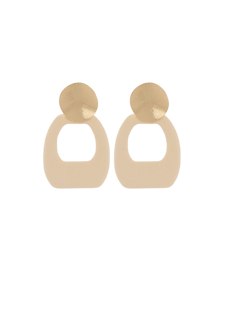 June Drop-Hand In Pocket